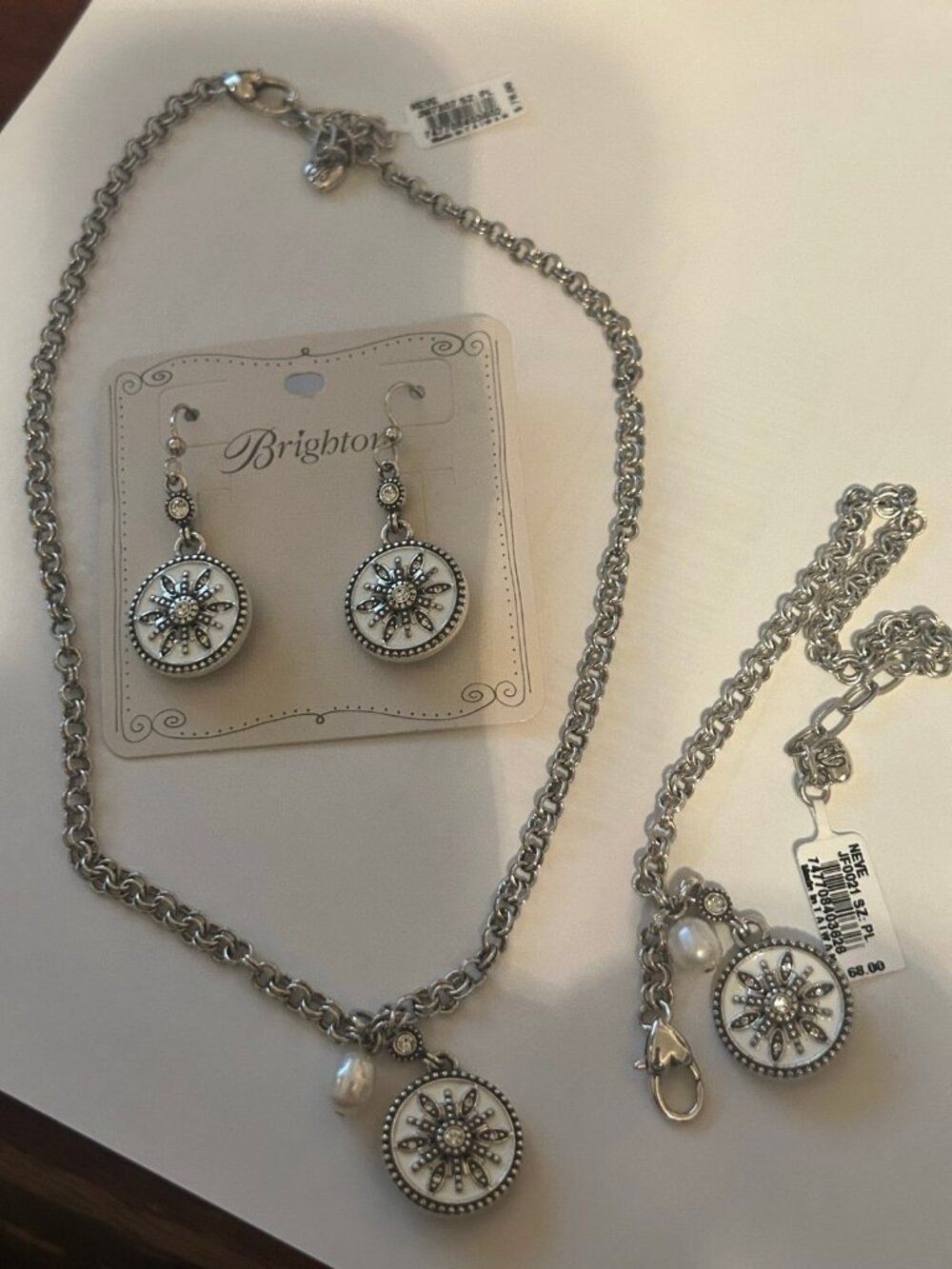 Brighton Neve White Silver Snowflake Set  Necklace Earrings Bracelet $224 white